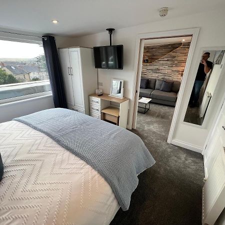 Coach Guest House Tenby Exterior foto