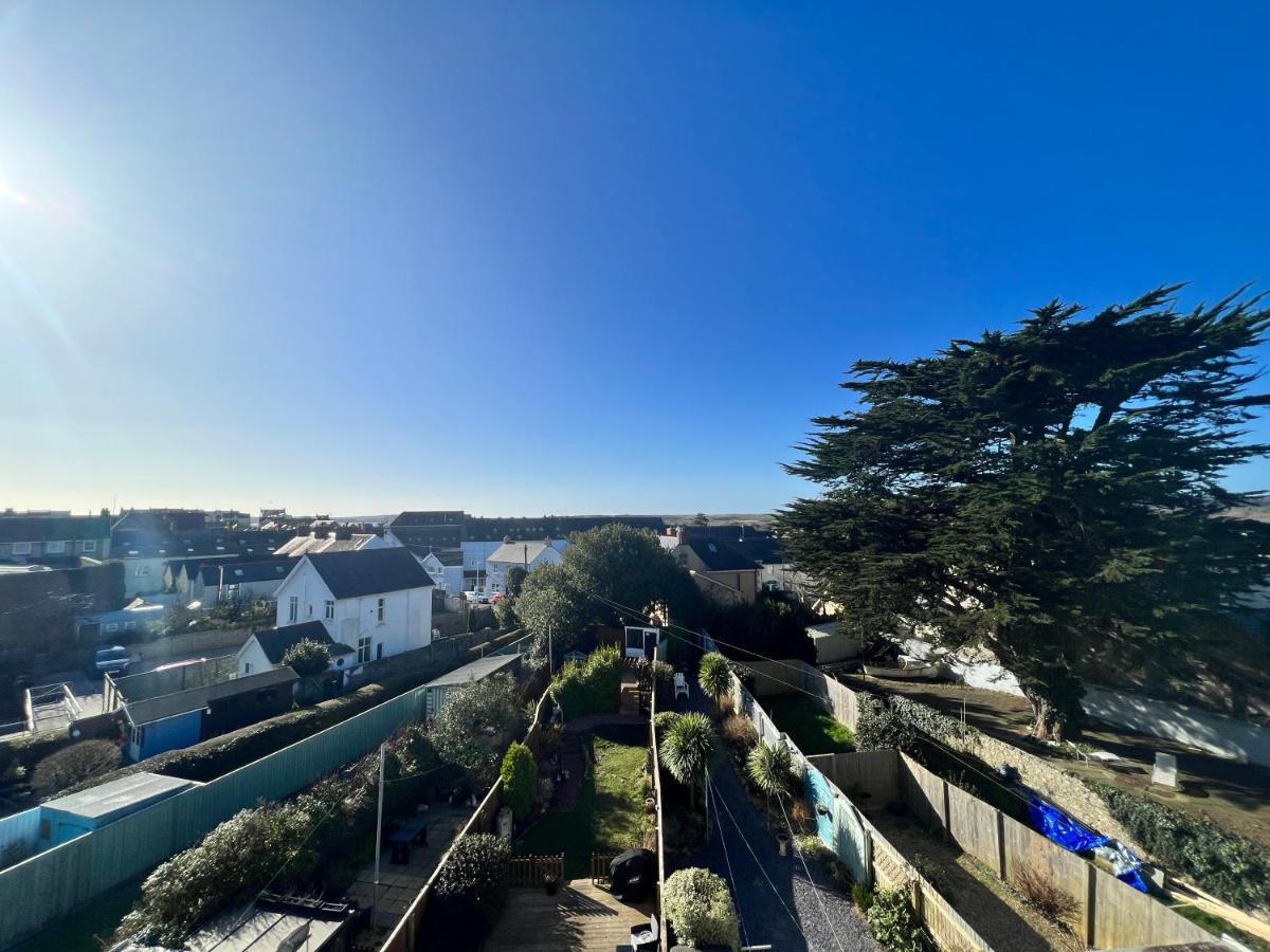 Coach Guest House Tenby Exterior foto